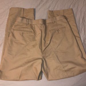Dockers Khakis!!